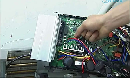 察隅美的空调电话是多少